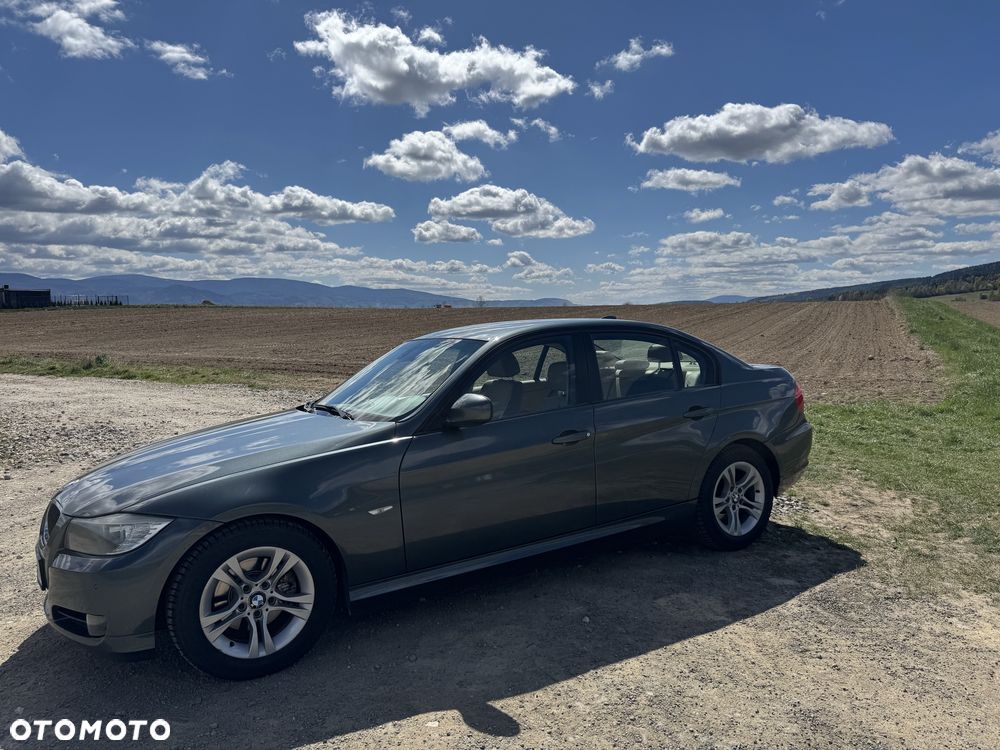 BMW Seria 3 - 1