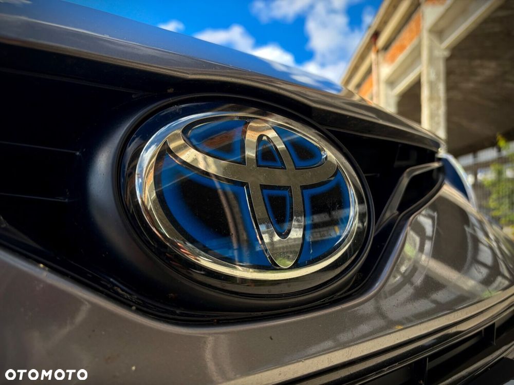 Toyota Camry 2.5 Hybrid Executive CVT - 3