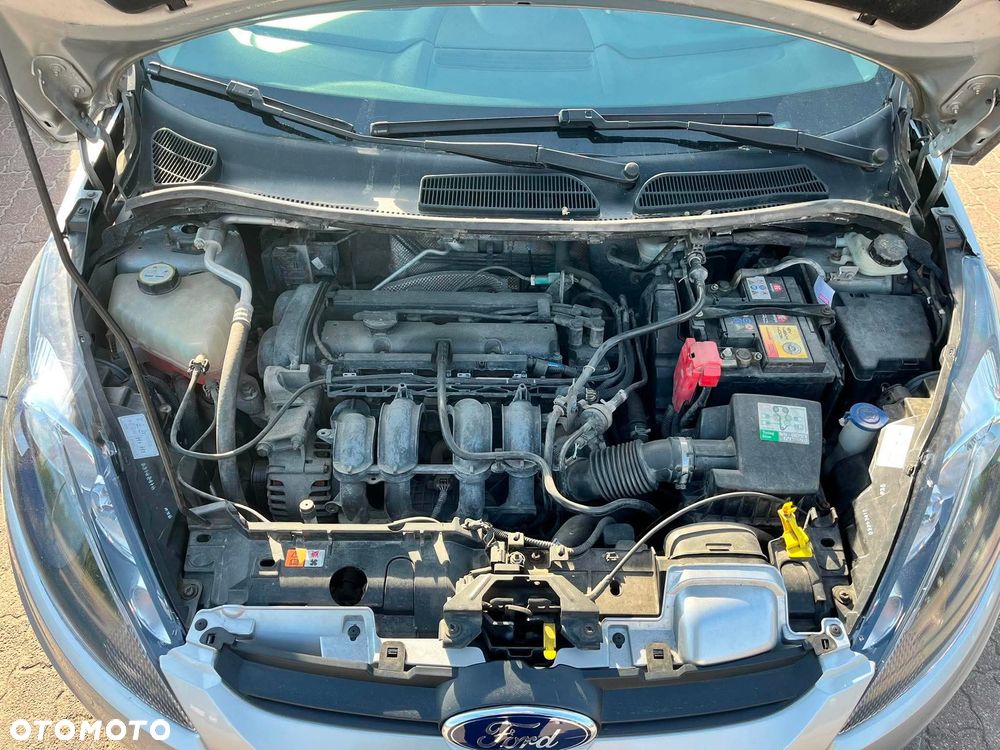 Ford Fiesta - 16