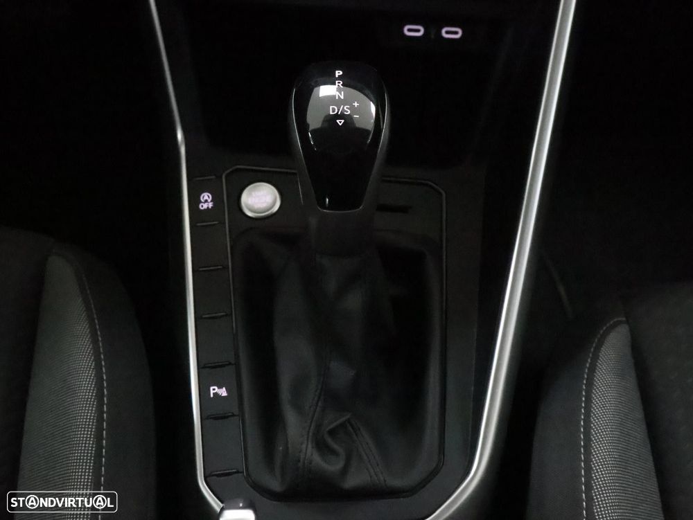 VW Taigo 1.0 TSI Urban DSG - 25