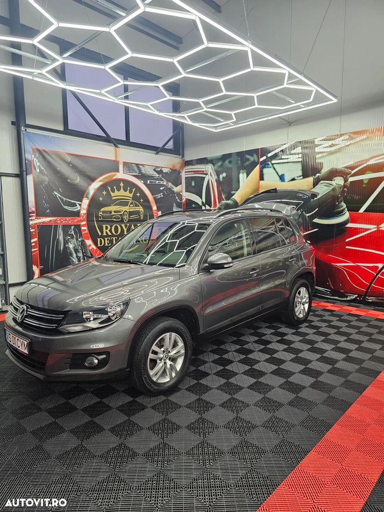 Volkswagen Tiguan 2.0 TDI 4Motion Track & Field - 5