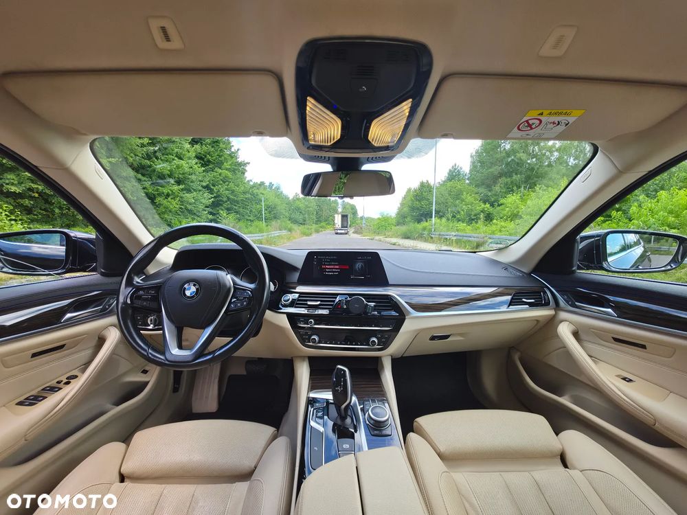 BMW Seria 5 520d Luxury Line - 15