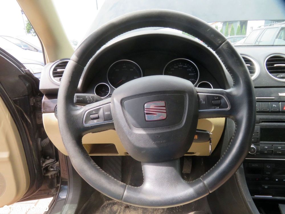 KIEROWNICA EXEO 3R2  SEAT 2008-2013 - 1