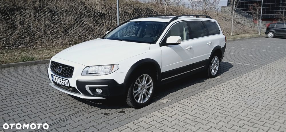 Volvo XC 70 - 8