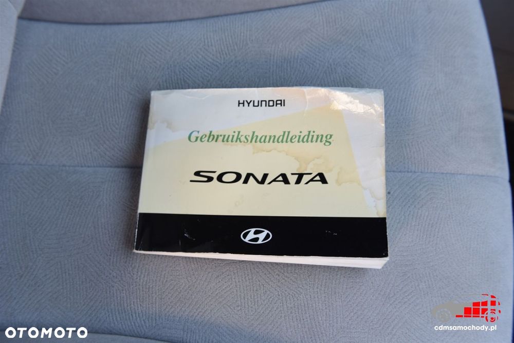 Hyundai Sonata - 24