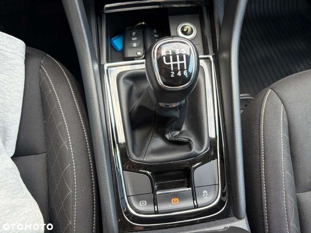 Skoda Karoq 1.6 TDI SCR Ambition - 23