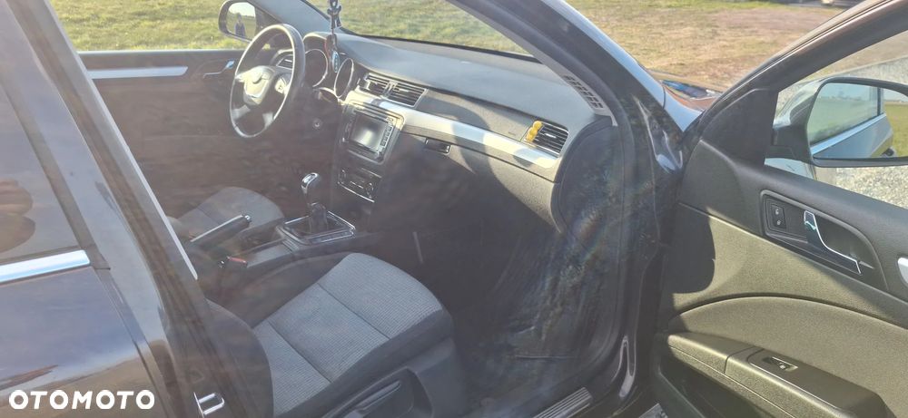 Skoda Superb 2.0 TDI Exclusive - 16