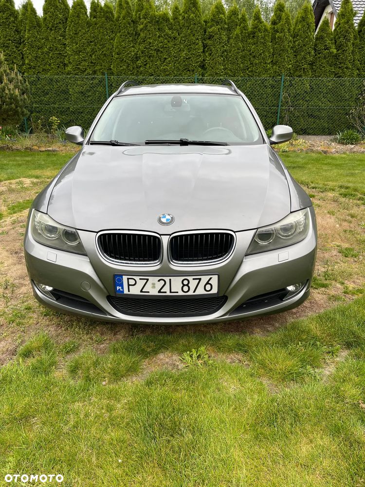 BMW Seria 3 318d - 17