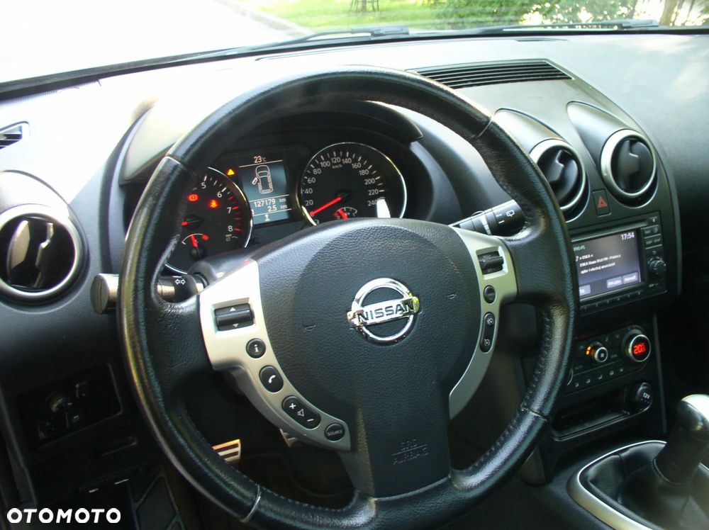 Nissan Qashqai 1.6 I-Way - 23