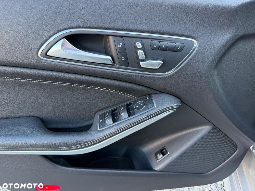 Mercedes-Benz CLA 250 4-Matic Sport - 28