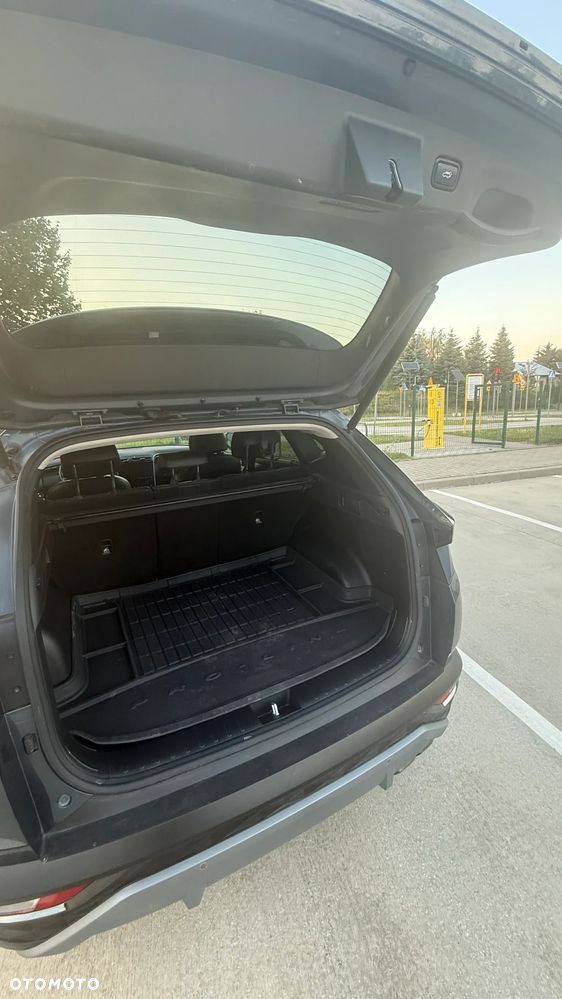 Hyundai Tucson 1.6 T-GDi HEV Platinum 4WD - 17