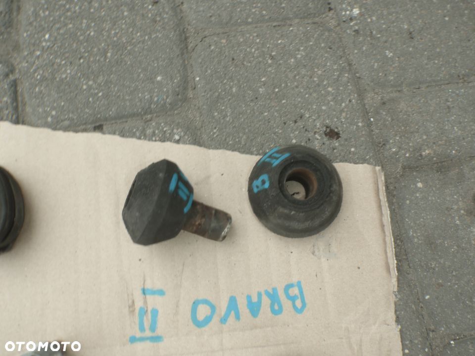 zawias rygiel zamek drzwi z klapka karoserji fiat bravo II  wszystkie części do bravo  2 - 11