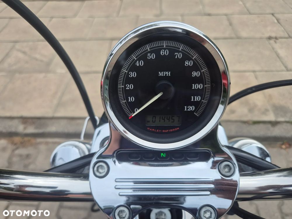 Harley-Davidson Sportster - 3