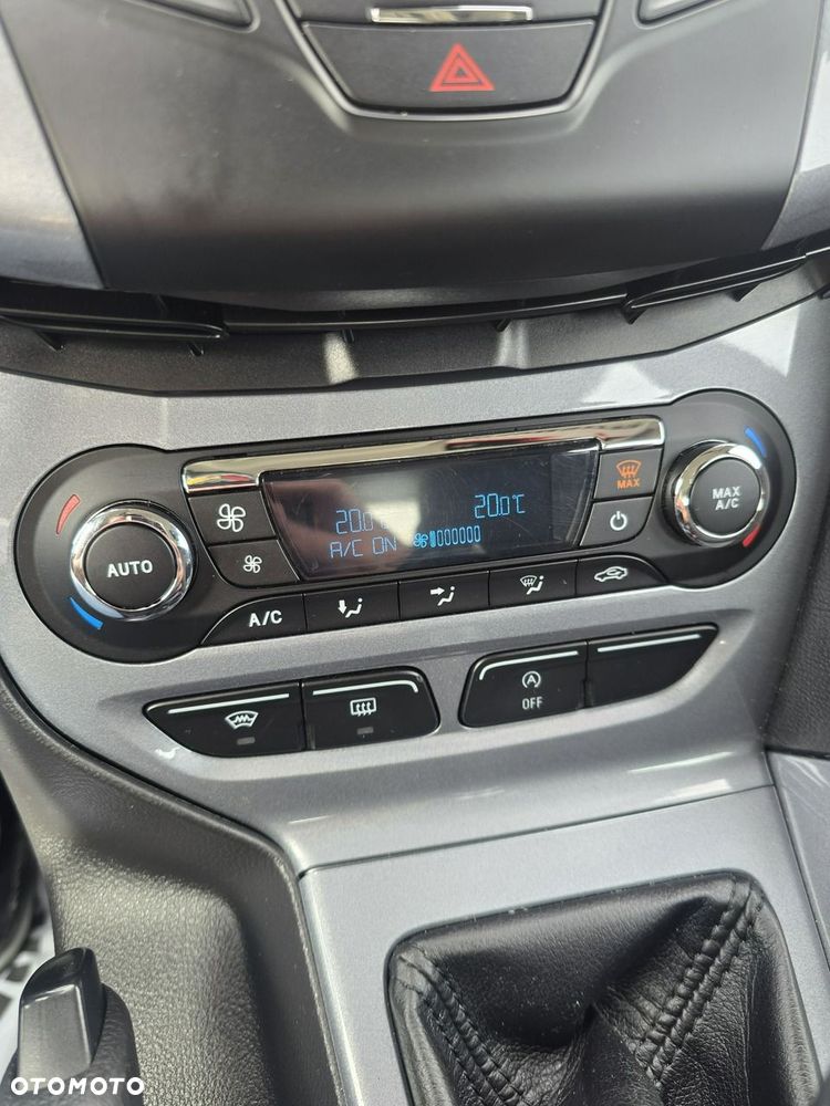 Ford Focus - 25