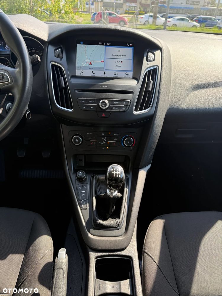 Ford Focus 1.0 EcoBoost Trend - 12