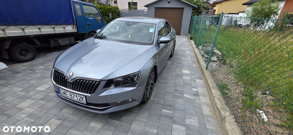 Skoda Superb 2.0 TDI 4x4 L&K DSG - 2
