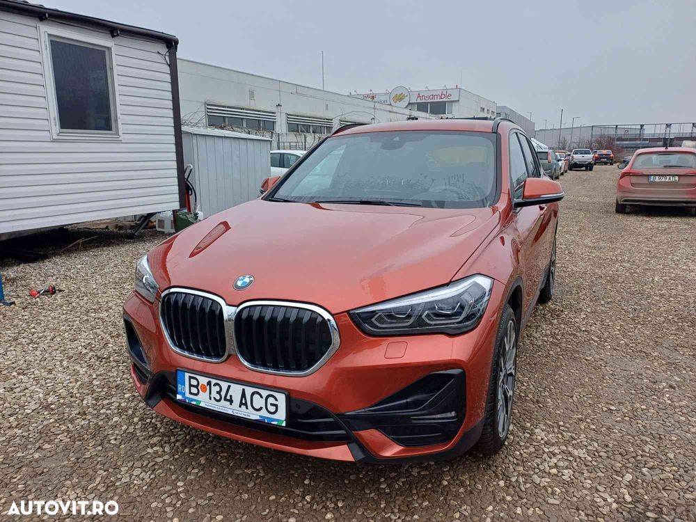 BMW X1 sDrive18d AT - 2