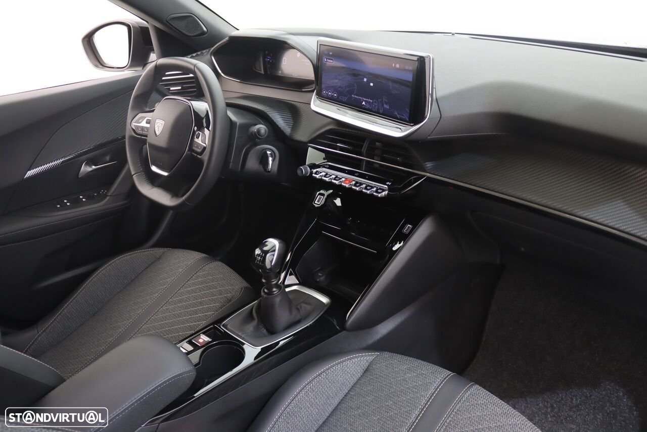 Peugeot 2008 - 5