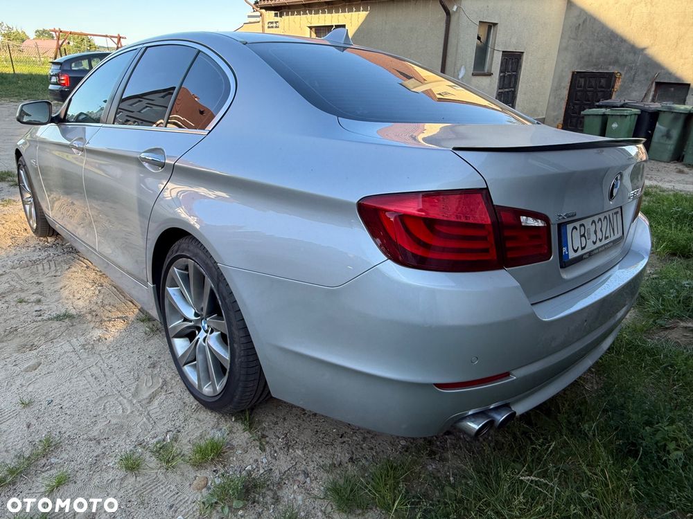 BMW Seria 5 530d xDrive Modern Line - 3