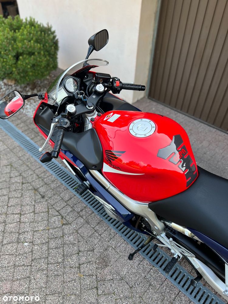 Honda CBR - 31