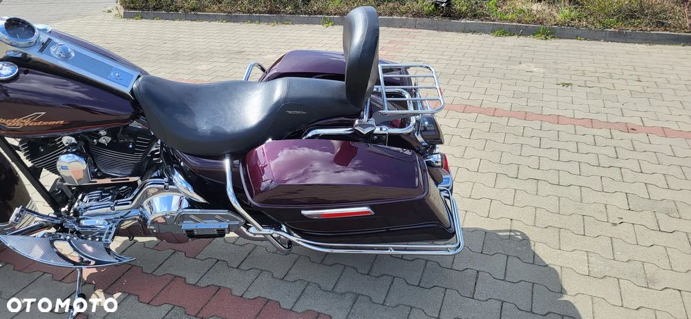 Harley-Davidson Touring Road King - 12