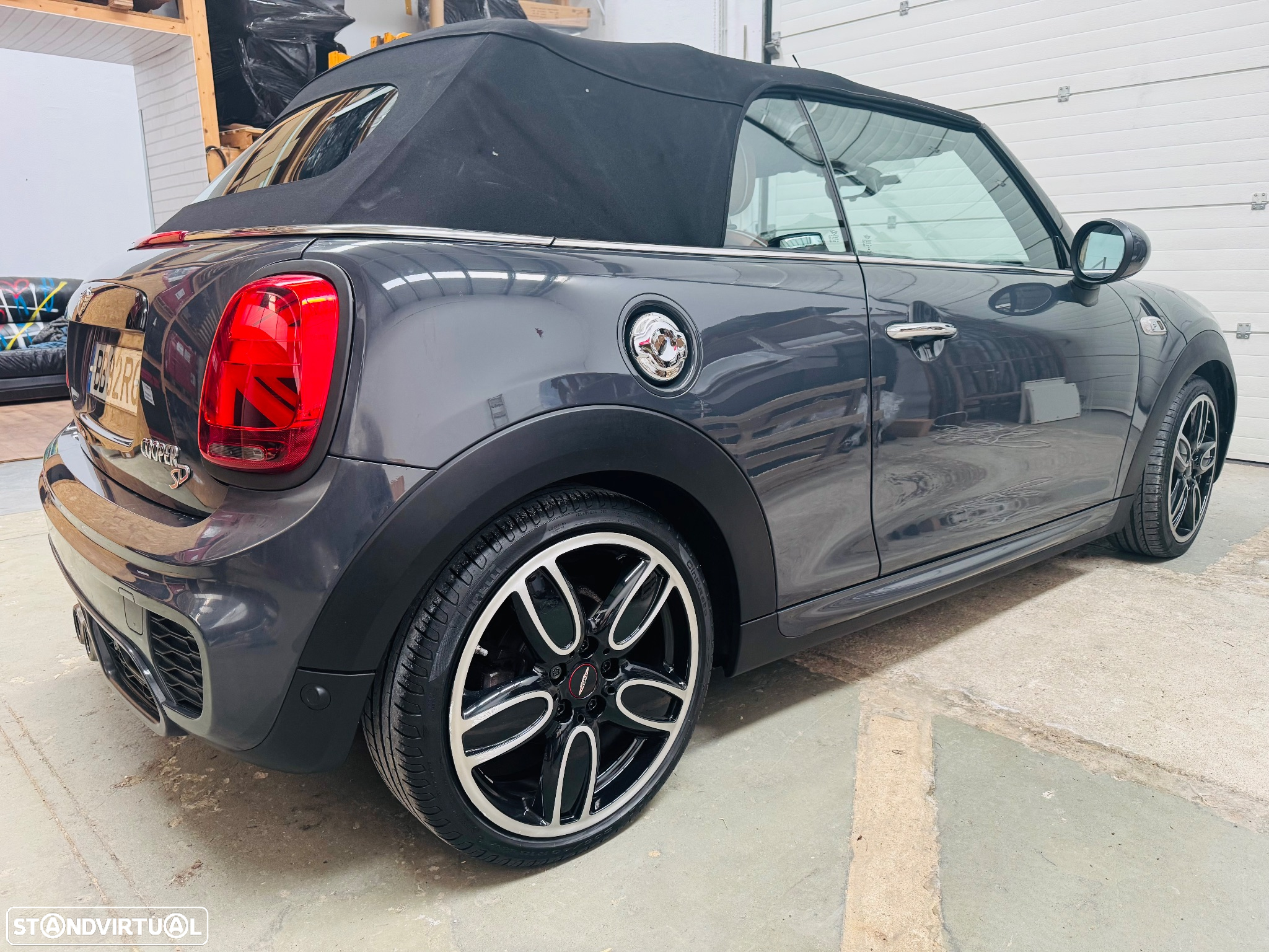MINI Cabrio Cooper SD Auto Desportiva - 10