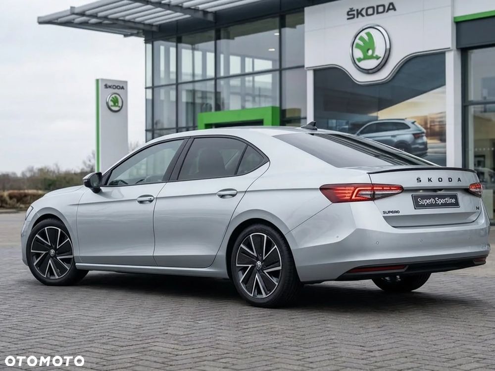 Skoda Superb 2.0 TSI Sportline DSG - 5