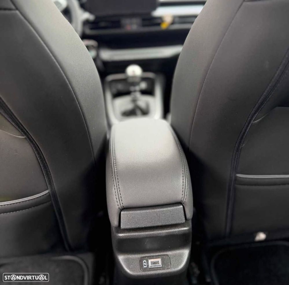 Jeep Avenger 1.2 GSE T3 Altitude - 15
