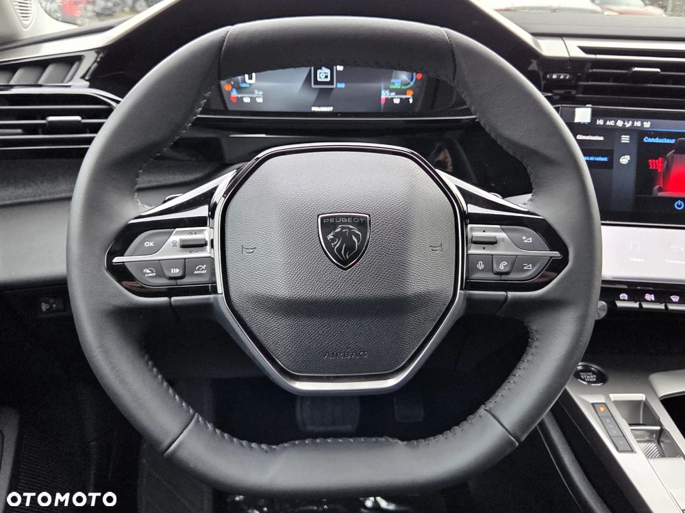 Peugeot 408 1.2 PureTech mHEV Business S&S e-DSC6 - 26