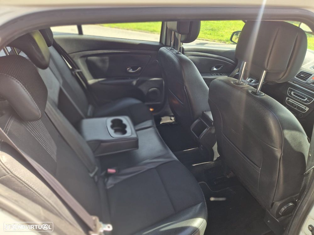 Renault Mégane ENERGY dCi 110 Start & Stop Dynamique - 4