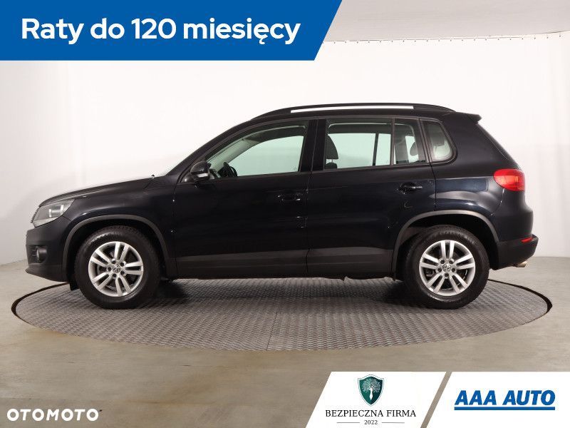 Volkswagen Tiguan - 4