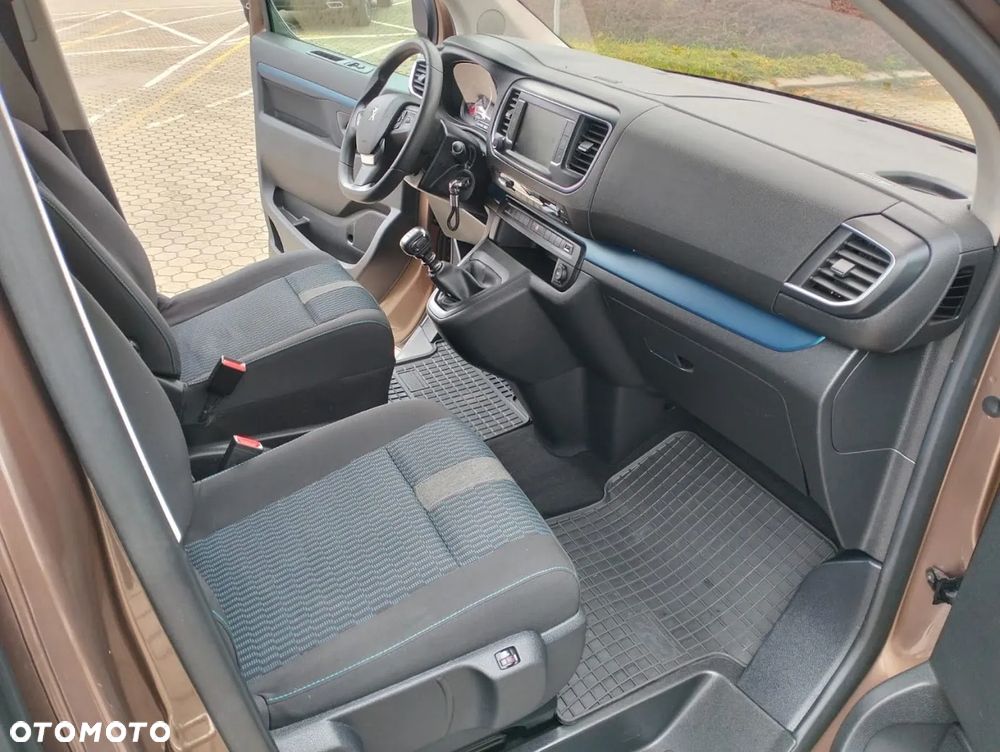 Peugeot Traveller 2.0 BlueHDi Standard Business - 9