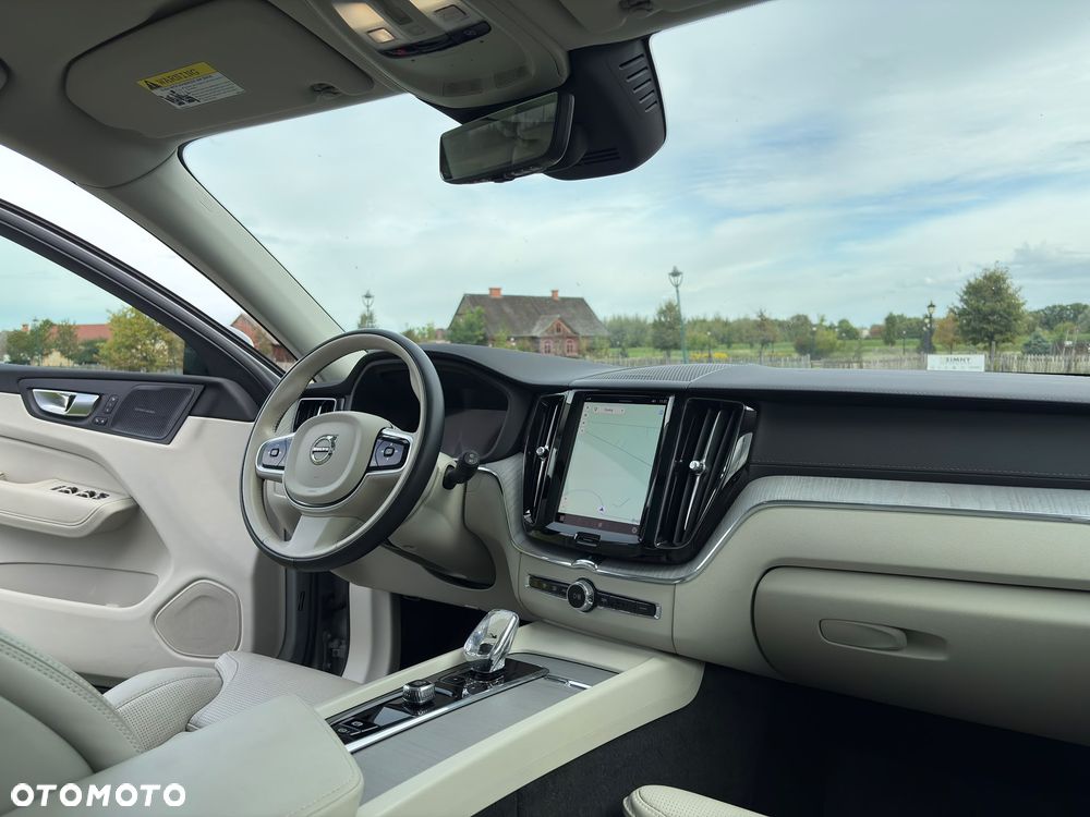 Volvo XC 60 - 19