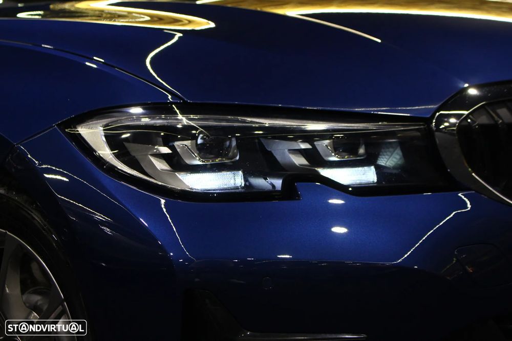 BMW 330 e Line Luxury Auto - 9