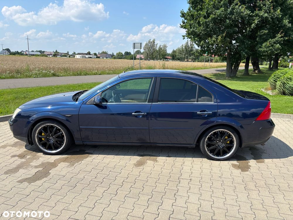 Ford Mondeo 2.0 Ghia - 2