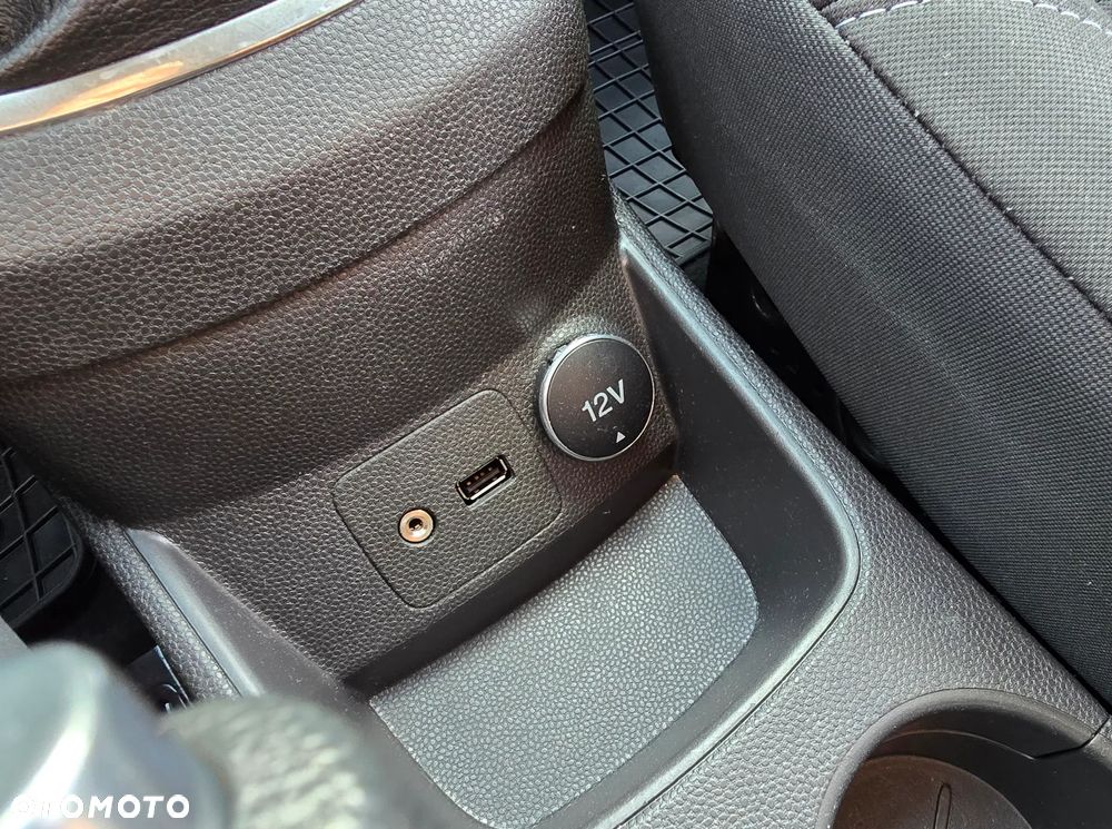 Ford Fiesta 1.25 SYNC Edition - 22