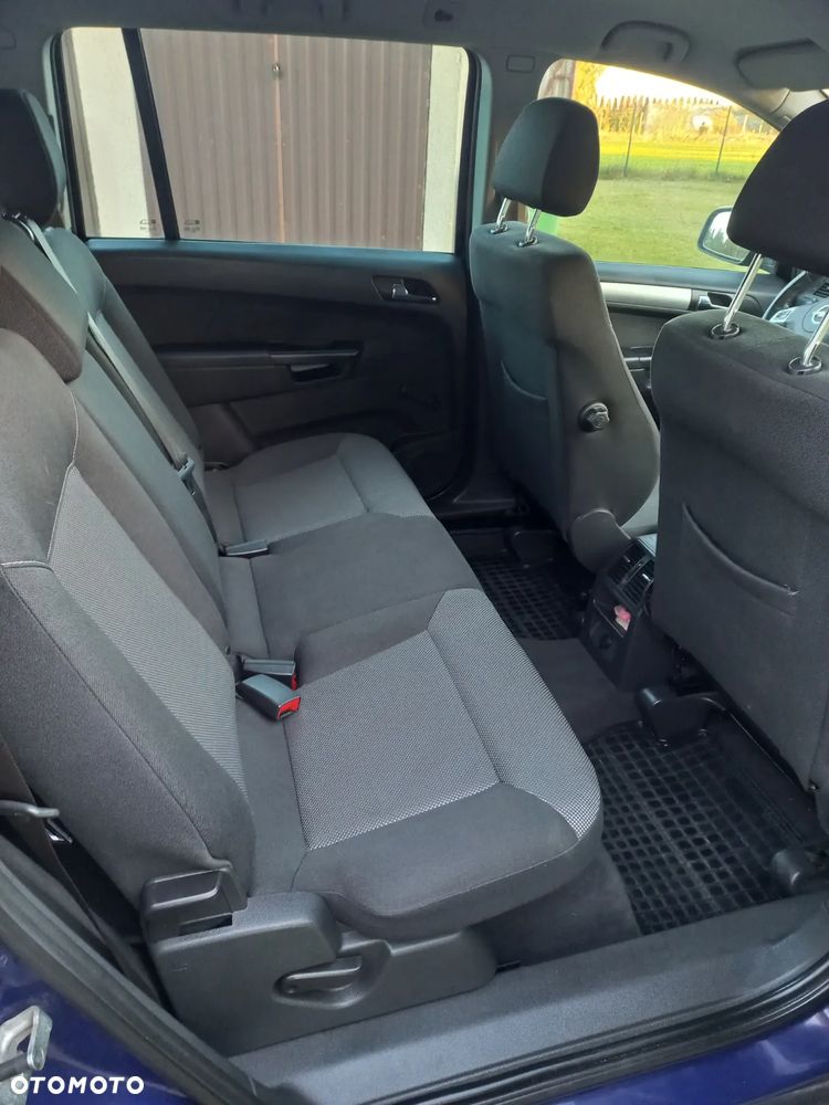 Opel Zafira - 6