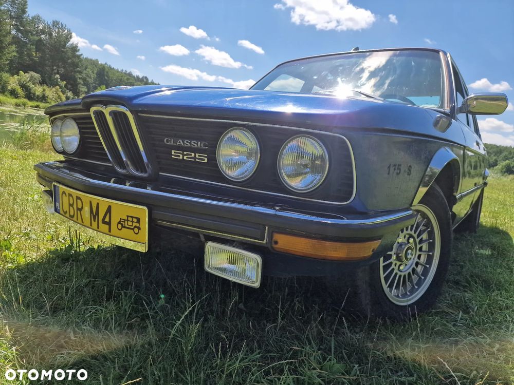 BMW Seria 5 525 - 8