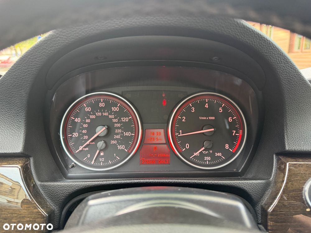 BMW Seria 3 335i M Sport Edition - 13