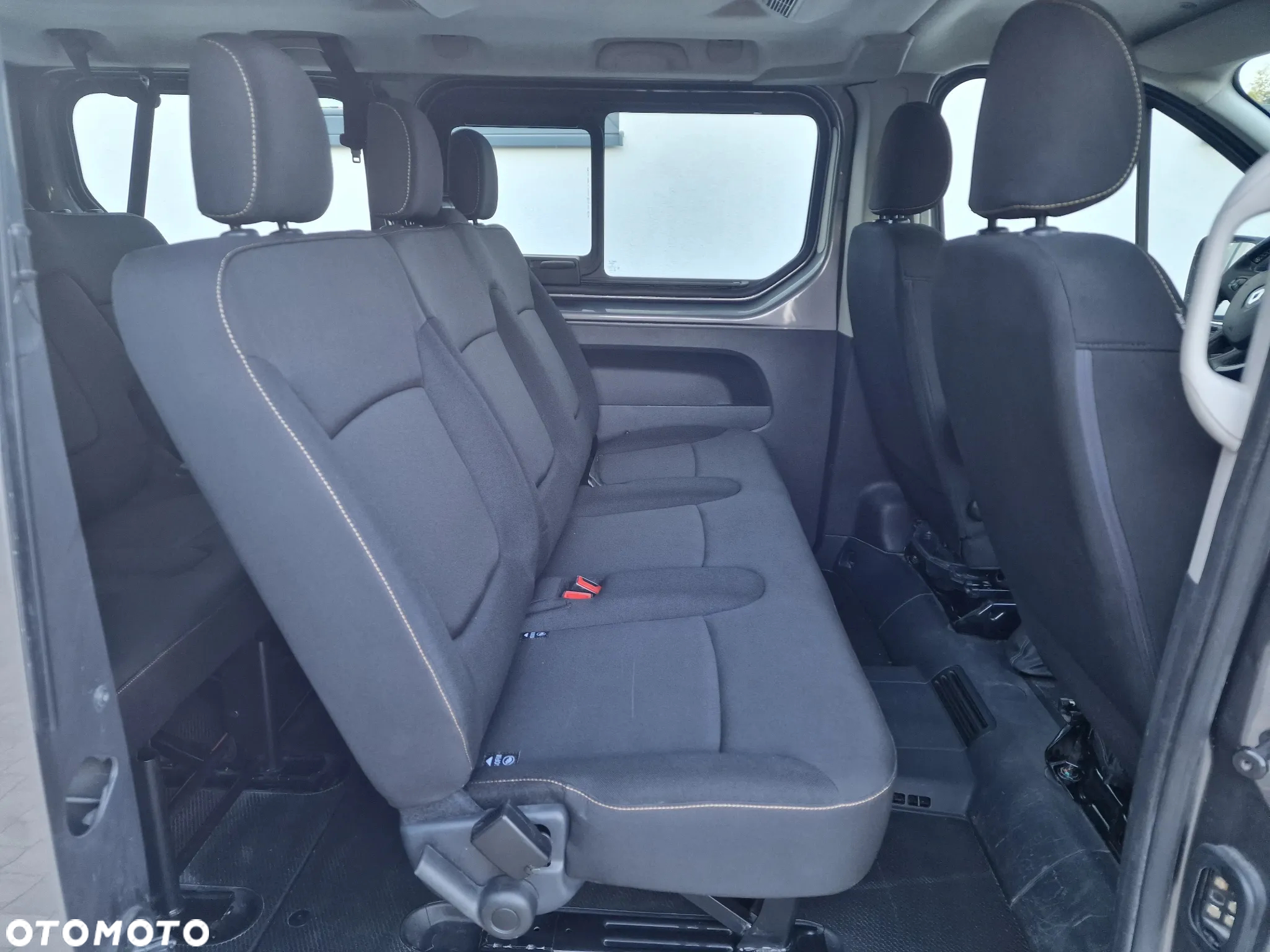 Renault Trafic ENERGY 1.6 dCi 120 Start &St Grand Combi L2H1 Expression - 8