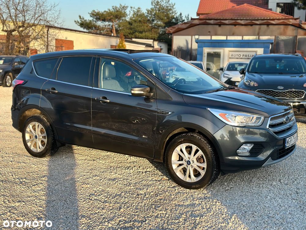 Ford Kuga 2.0 TDCi 4WD Titanium Plus - 3