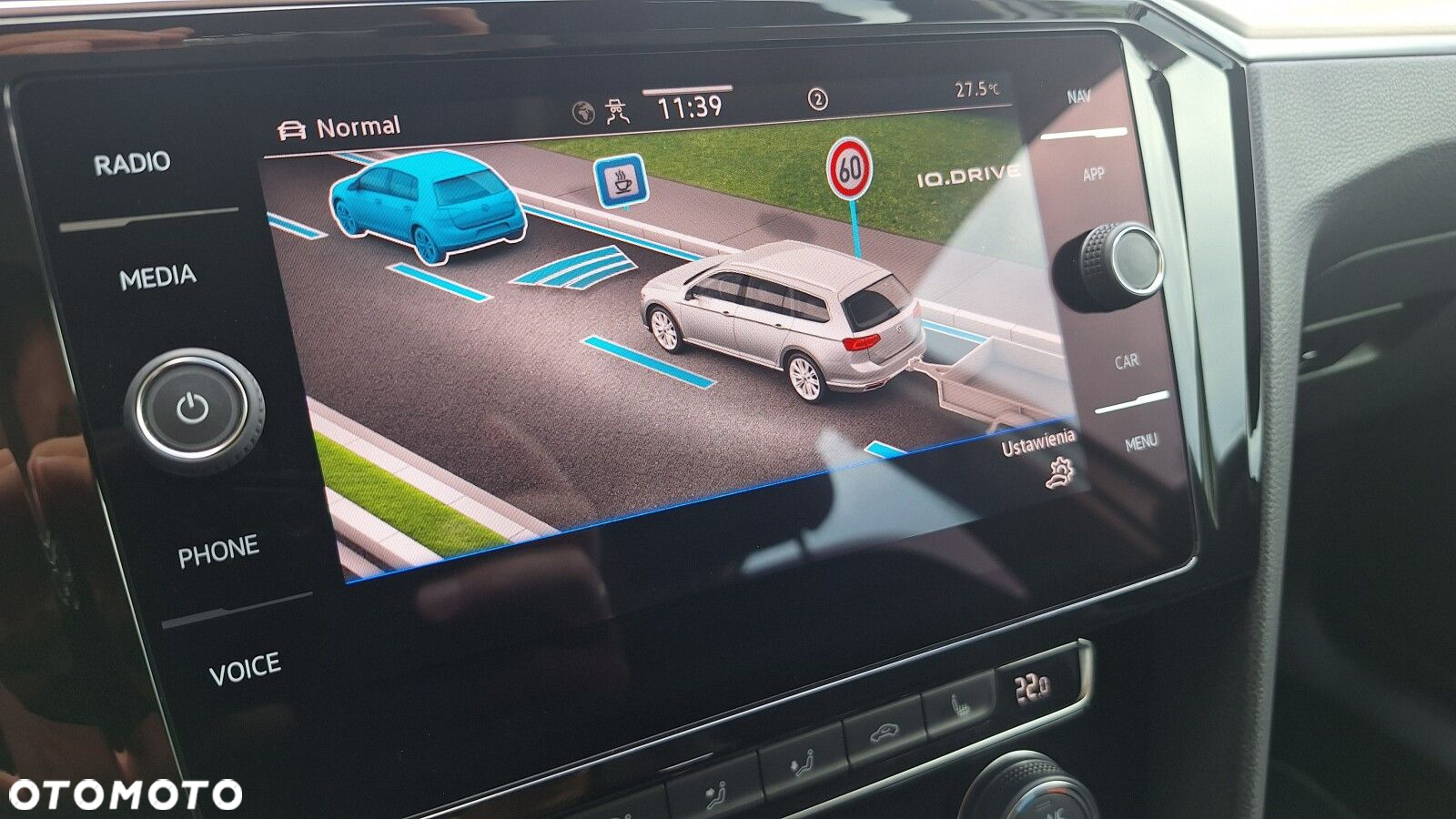 Volkswagen Passat 2.0 TDI EVO Elegance DSG - 24