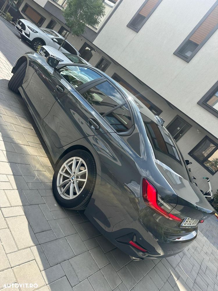 BMW Seria 3 318d Aut. - 4