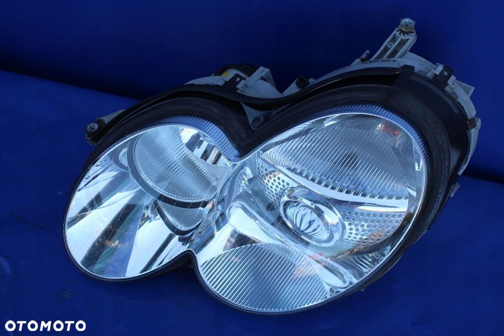Reflektor lewy bi-xenon lampa lewa kpl OE Mercedes SL R230 W230 Europa - 1