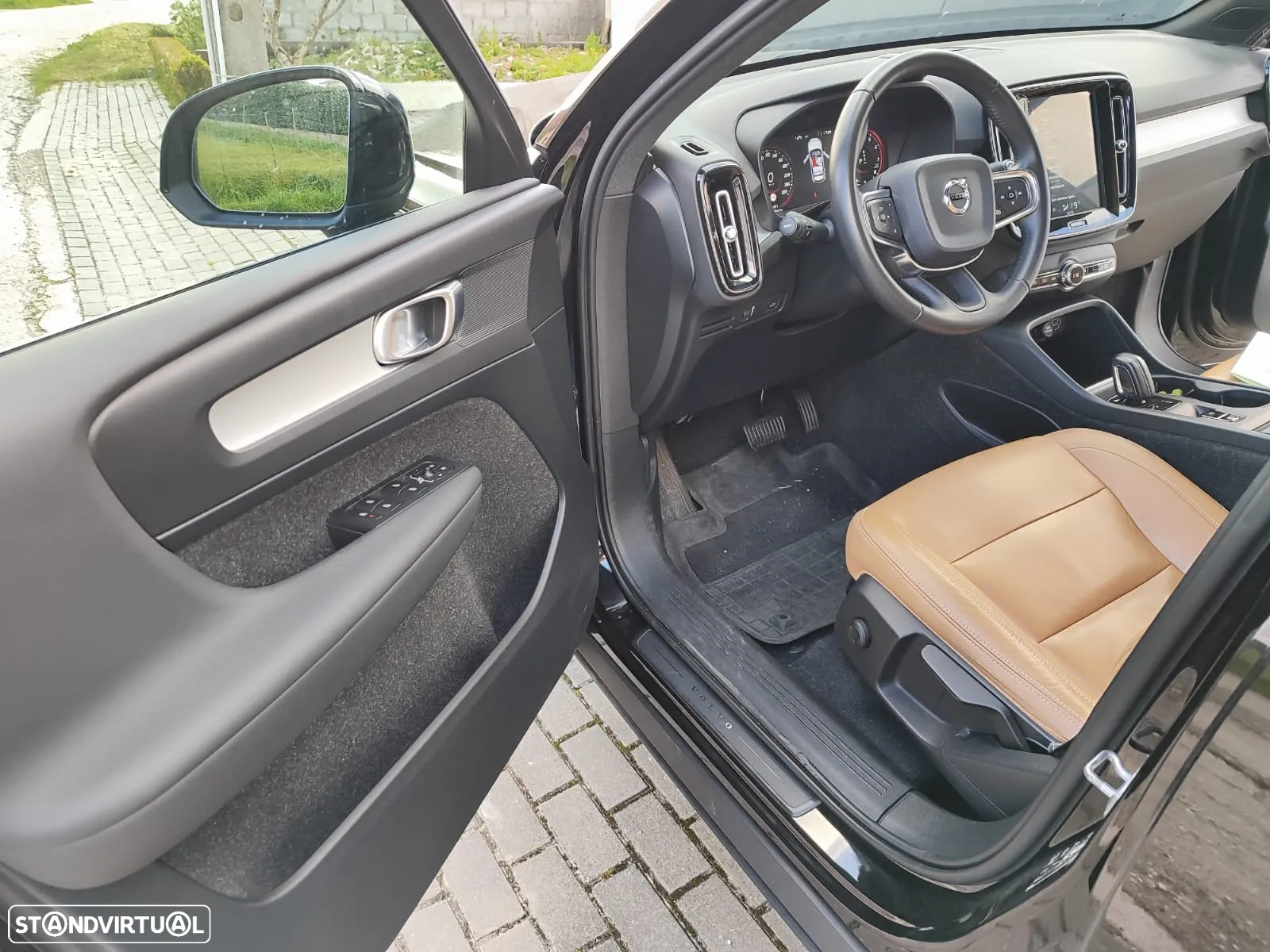 Volvo XC 40 2.0 T4 Momentum - 4