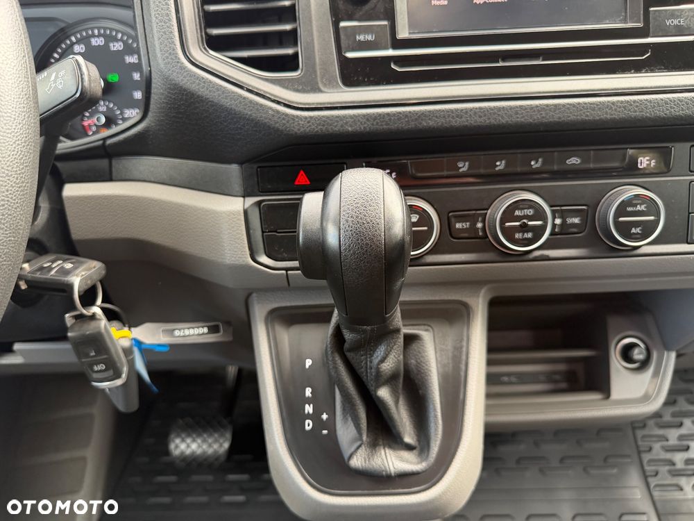 Volkswagen Crafter - 32