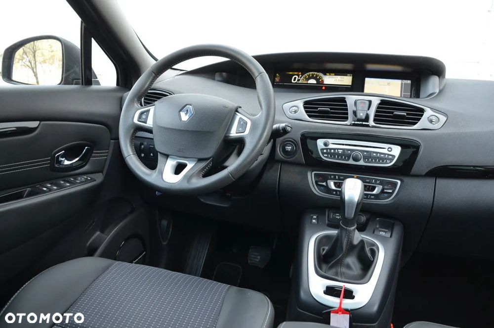 Renault Scenic 2.0 16V 140 CVT Bose Edition - 29