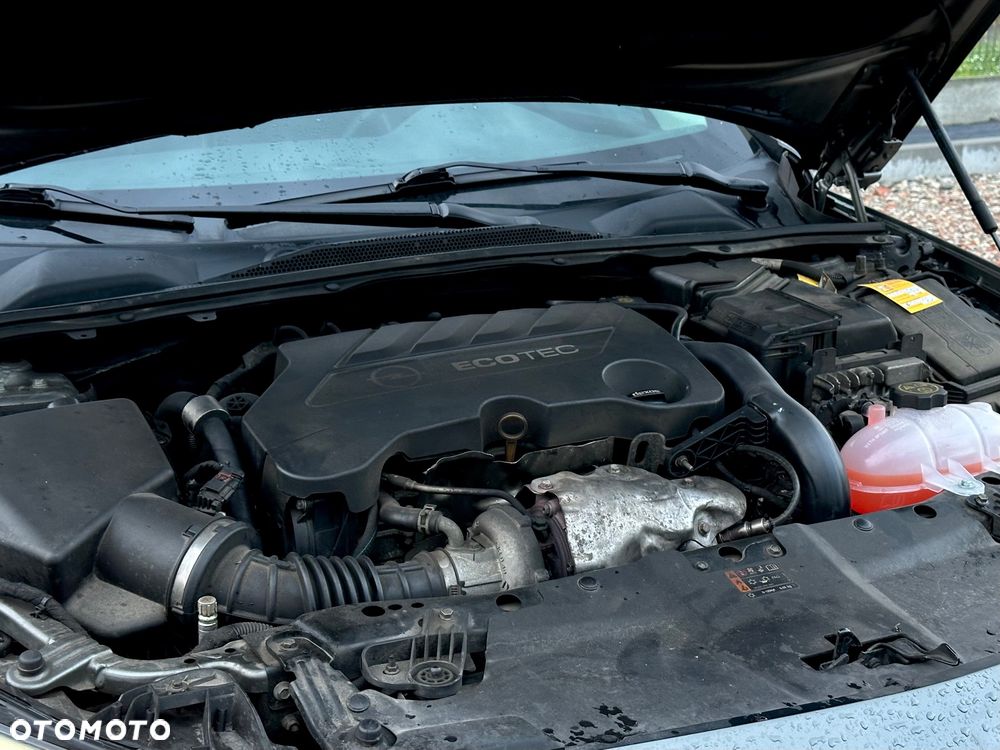 Opel Insignia - 22