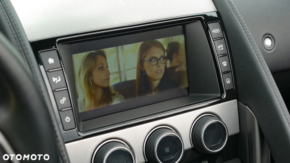 Jaguar F-Type R-Dynamic - 17