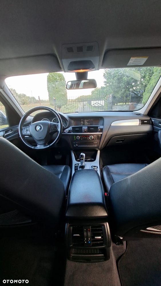 BMW X3 xDrive20d - 9